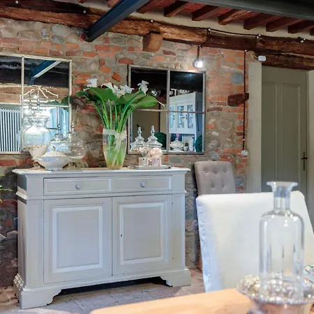 Hugo, Understated Luxury 5 Bedrooms Villa *