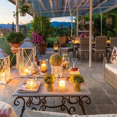 Villa Hugo, Understated Luxury 5 Bedrooms Lucca