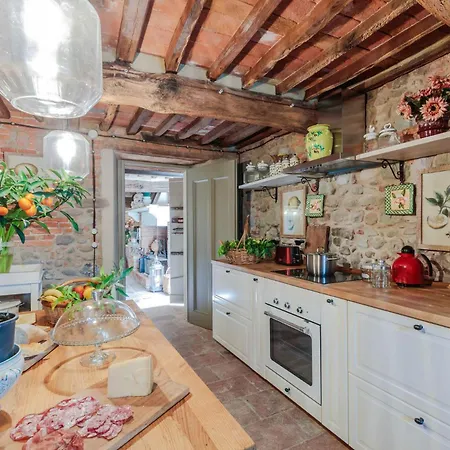 Villa Hugo, Understated Luxury 5 Bedrooms *