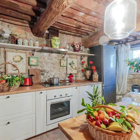 Hugo, Understated Luxury 5 Bedrooms Villa