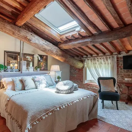 Hugo, Understated Luxury 5 Bedrooms *