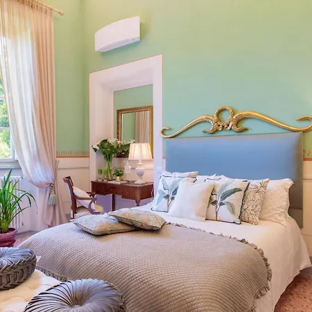 Villa Hugo, Understated Luxury 5 Bedrooms