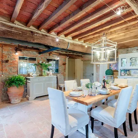 Villa Hugo, Understated Luxury 5 Bedrooms